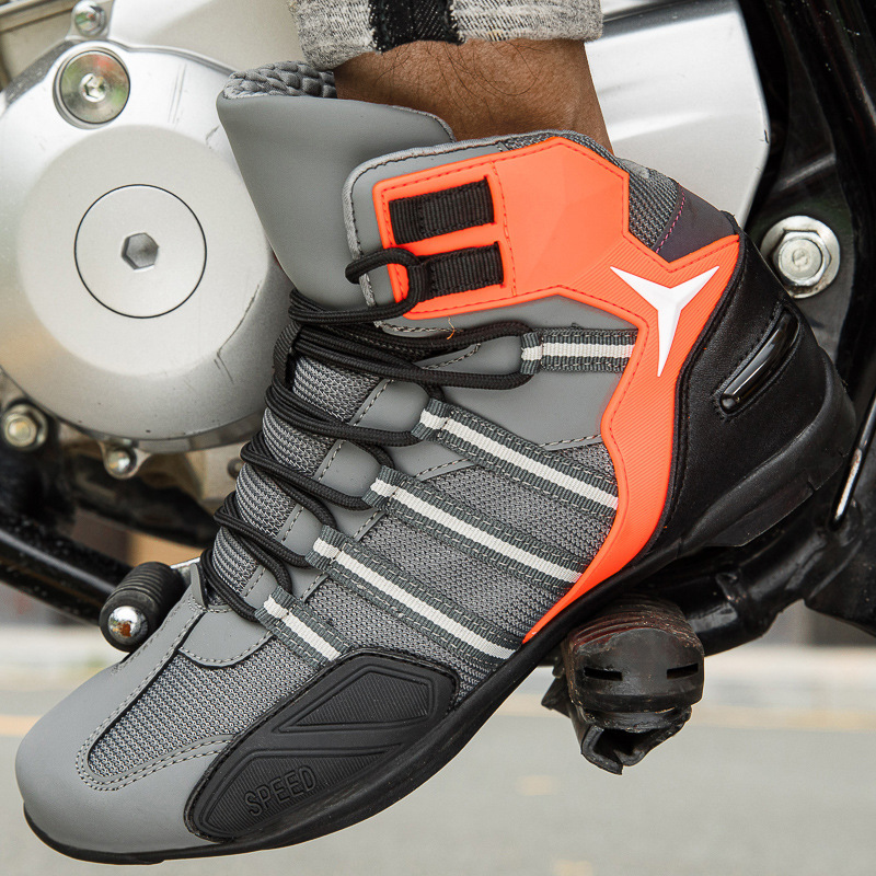 Middle Cut Mountain Bike Shoes - Image 3